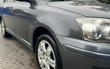 Toyota Avensis III рестайлинг, 2007 год, 630 000 рублей, 5 фотография