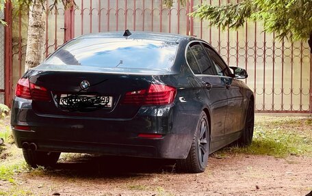 BMW 5 серия, 2016 год, 2 000 000 рублей, 3 фотография