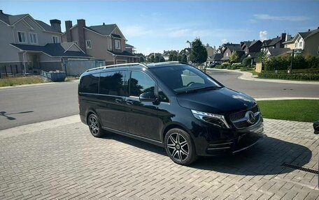 Mercedes-Benz V-Класс, 2020 год, 7 777 777 рублей, 17 фотография
