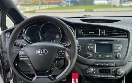 KIA cee'd GT II, 2015 год, 1 000 000 рублей, 9 фотография