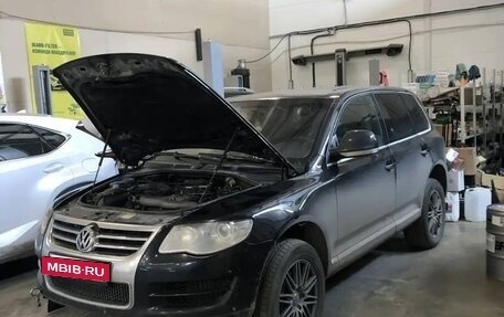 Volkswagen Touareg III, 2009 год, 11 фотография