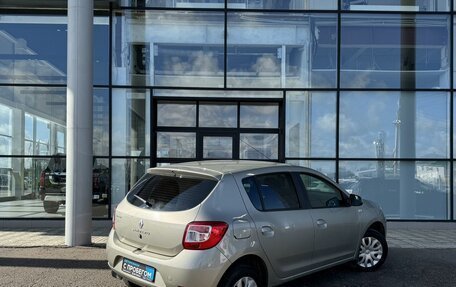 Renault Sandero II рестайлинг, 2016 год, 950 000 рублей, 6 фотография