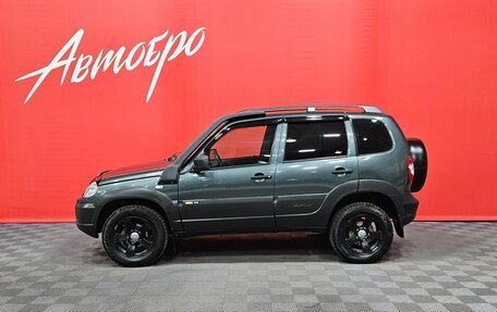 Chevrolet Niva I рестайлинг, 2017 год, 715 000 рублей, 2 фотография