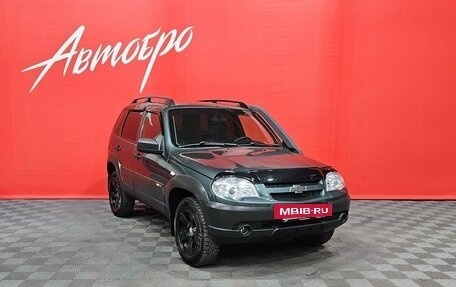 Chevrolet Niva I рестайлинг, 2017 год, 715 000 рублей, 7 фотография