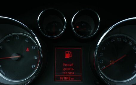 Opel Insignia II рестайлинг, 2013 год, 1 300 000 рублей, 13 фотография