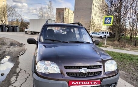 Chevrolet Niva I рестайлинг, 2010 год, 285 000 рублей, 12 фотография
