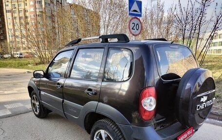 Chevrolet Niva I рестайлинг, 2010 год, 285 000 рублей, 11 фотография