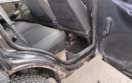 Chevrolet Niva I рестайлинг, 2010 год, 285 000 рублей, 19 фотография