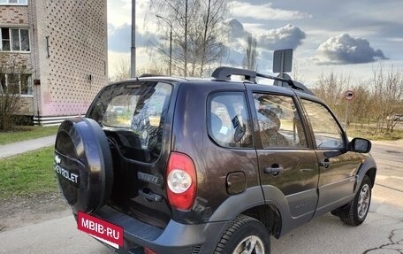 Chevrolet Niva I рестайлинг, 2010 год, 285 000 рублей, 16 фотография