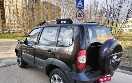 Chevrolet Niva I рестайлинг, 2010 год, 285 000 рублей, 18 фотография