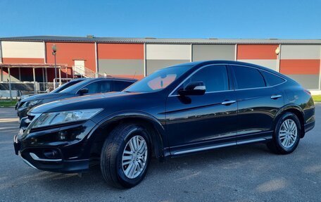 Honda Crosstour I рестайлинг, 2013 год, 1 800 000 рублей, 3 фотография