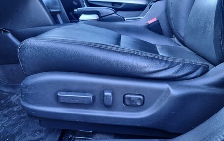 Honda Crosstour I рестайлинг, 2013 год, 1 800 000 рублей, 10 фотография
