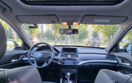 Honda Crosstour I рестайлинг, 2013 год, 1 800 000 рублей, 21 фотография