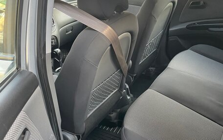 KIA Rio II, 2010 год, 750 000 рублей, 8 фотография