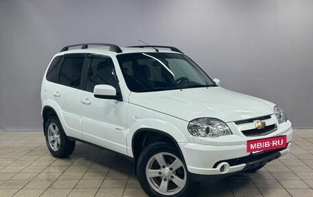 Chevrolet Niva I рестайлинг, 2014 год, 550 000 рублей, 3 фотография