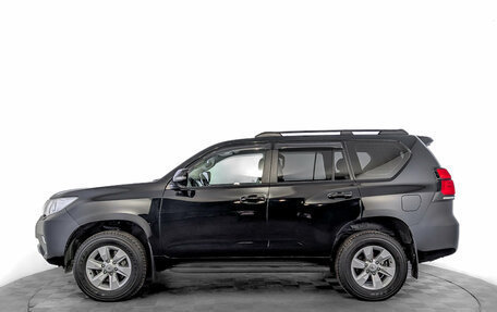 Toyota Land Cruiser Prado 150 рестайлинг 2, 2021 год, 4 720 000 рублей, 8 фотография