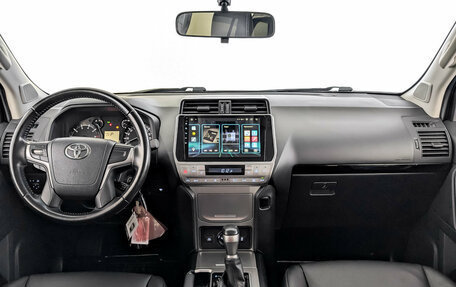 Toyota Land Cruiser Prado 150 рестайлинг 2, 2021 год, 4 720 000 рублей, 14 фотография