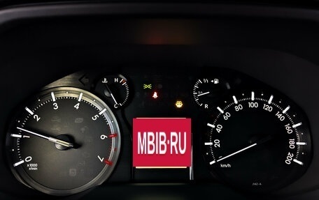 Toyota Land Cruiser Prado 150 рестайлинг 2, 2021 год, 4 720 000 рублей, 13 фотография
