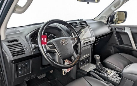 Toyota Land Cruiser Prado 150 рестайлинг 2, 2021 год, 4 720 000 рублей, 16 фотография
