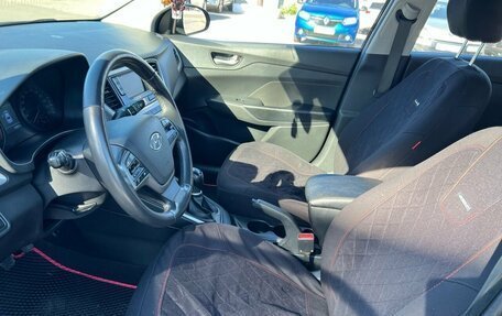 Hyundai Solaris II рестайлинг, 2017 год, 1 250 000 рублей, 6 фотография