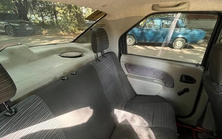 Renault Logan I, 2006 год, 220 000 рублей, 8 фотография