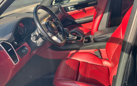 Porsche Cayenne III, 2020 год, 7 090 000 рублей, 9 фотография