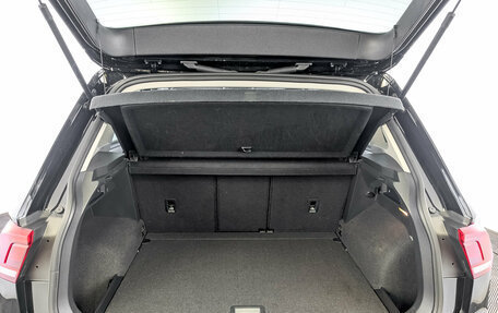 Volkswagen Tiguan II, 2021 год, 3 150 000 рублей, 10 фотография