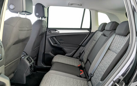 Volkswagen Tiguan II, 2021 год, 3 150 000 рублей, 12 фотография