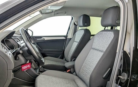 Volkswagen Tiguan II, 2021 год, 3 150 000 рублей, 20 фотография