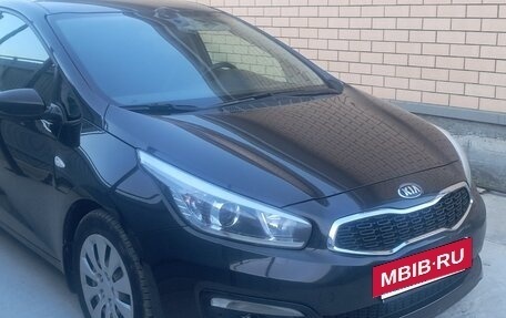 KIA cee'd III, 2015 год, 1 350 000 рублей, 2 фотография
