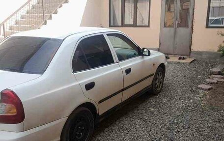 Hyundai Accent II, 2008 год, 160 000 рублей, 3 фотография