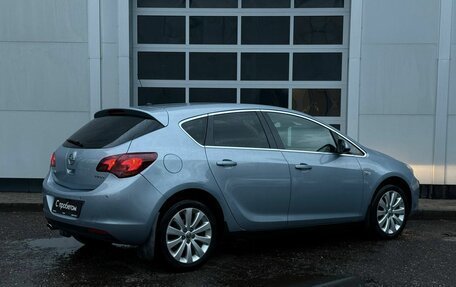 Opel Astra J, 2011 год, 620 000 рублей, 5 фотография
