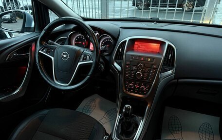 Opel Astra J, 2011 год, 620 000 рублей, 14 фотография