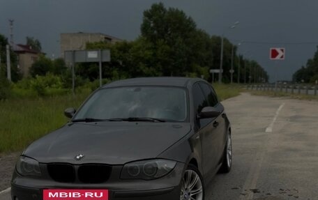 BMW 1 серия, 2005 год, 680 000 рублей, 7 фотография