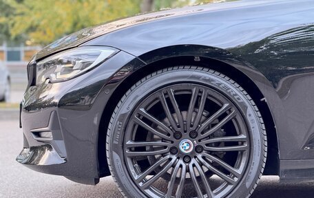 BMW 3 серия, 2019 год, 3 100 000 рублей, 33 фотография