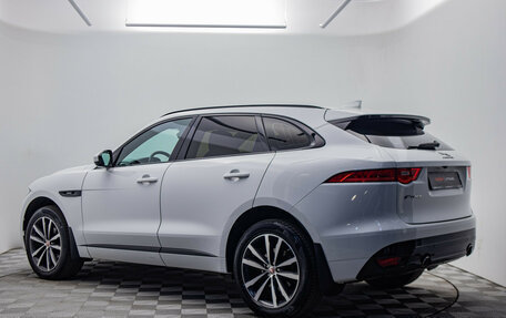 Jaguar F-Pace, 2018 год, 2 620 000 рублей, 3 фотография