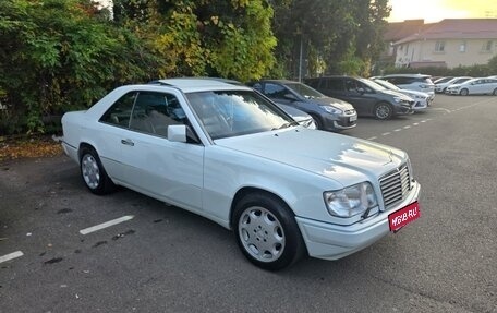 Mercedes-Benz E-Класс, 1992 год, 1 800 000 рублей, 1 фотография