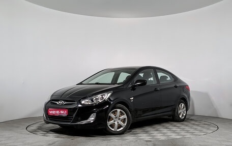 Hyundai Solaris II рестайлинг, 2012 год, 820 000 рублей, 1 фотография