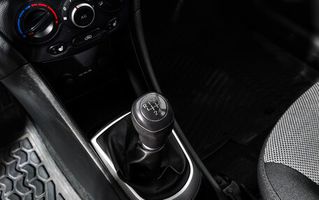 Hyundai Solaris II рестайлинг, 2012 год, 820 000 рублей, 11 фотография