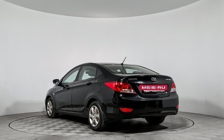 Hyundai Solaris II рестайлинг, 2012 год, 820 000 рублей, 7 фотография