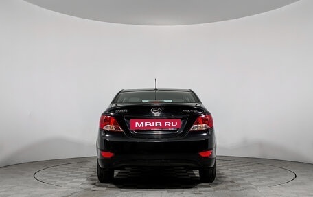 Hyundai Solaris II рестайлинг, 2012 год, 820 000 рублей, 6 фотография