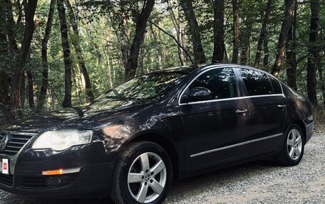 Volkswagen Passat B6, 2006 год, 660 000 рублей, 2 фотография