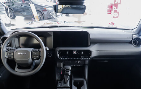 Toyota Land Cruiser Prado, 2026 год, 12 500 000 рублей, 28 фотография