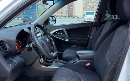 Toyota RAV4, 2011 год, 1 450 000 рублей, 14 фотография
