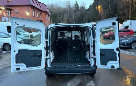Renault Kangoo II рестайлинг, 2015 год, 1 300 000 рублей, 7 фотография