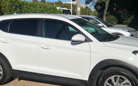 Hyundai Tucson III, 2017 год, 2 200 000 рублей, 2 фотография