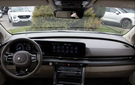 KIA Carnival, 2020 год, 3 700 000 рублей, 22 фотография