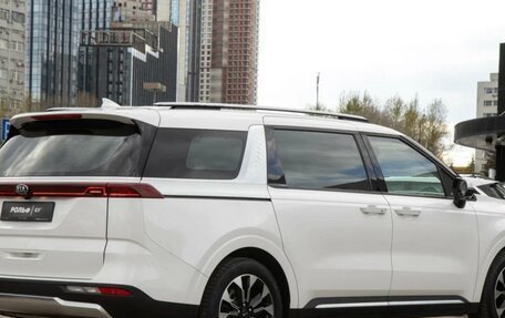 KIA Carnival, 2020 год, 3 700 000 рублей, 31 фотография