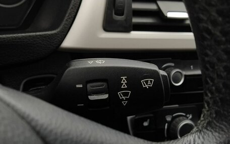 BMW 3 серия, 2016 год, 1 649 000 рублей, 11 фотография