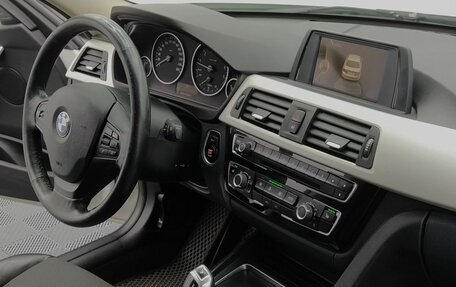 BMW 3 серия, 2016 год, 1 649 000 рублей, 20 фотография